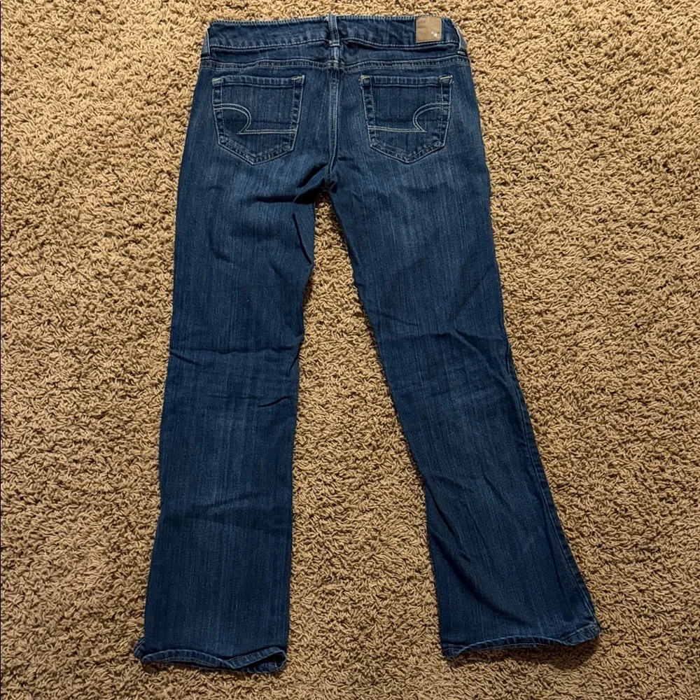 American Eagle Classic Blue Women's Jeans - Picture 3 of 4